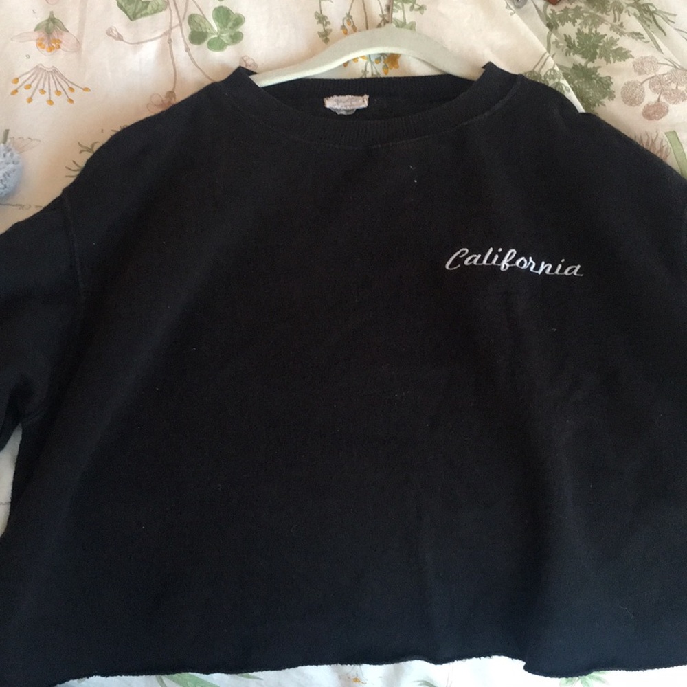 Brandy Melville SUPER RARE Not In Store Hoodie